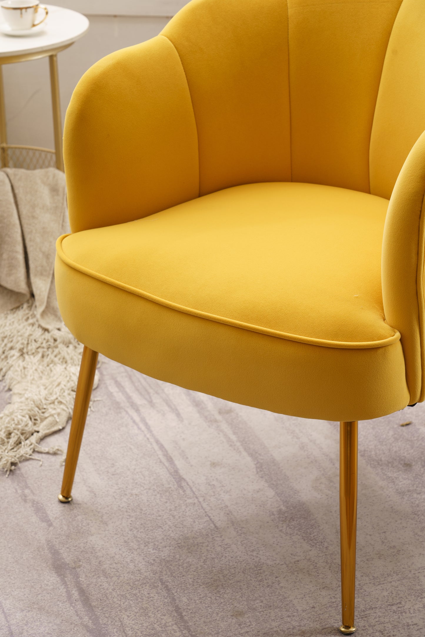 Shell Accent Chair Yellow