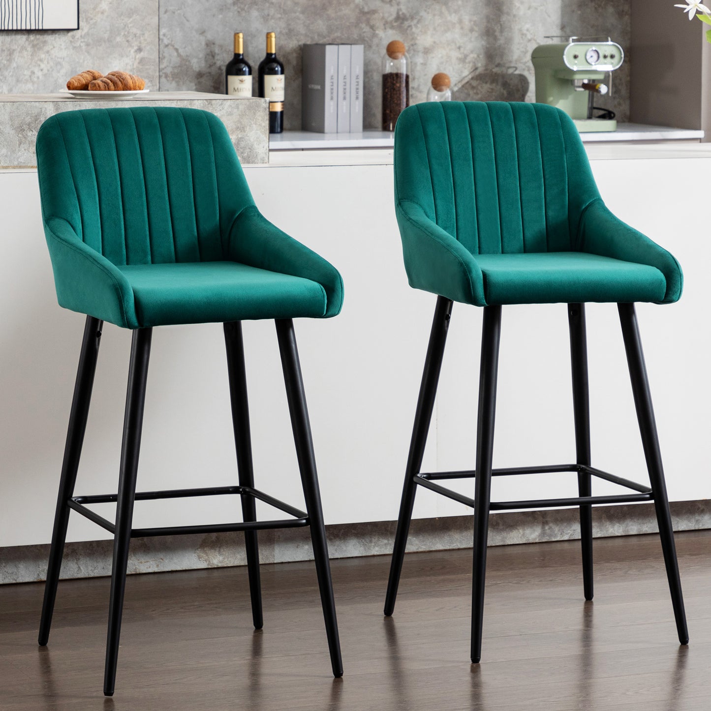 Lily Set of 2 Velvet Bar stools White